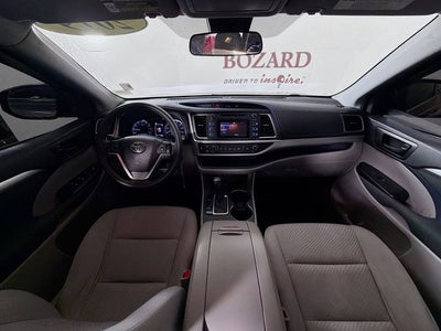 2019 Toyota Highlander LE