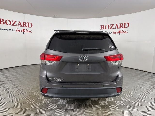 2019 Toyota Highlander LE