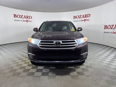 2011 Toyota Highlander SE