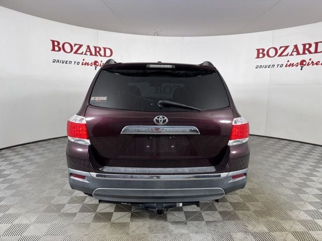 2011 Toyota Highlander SE