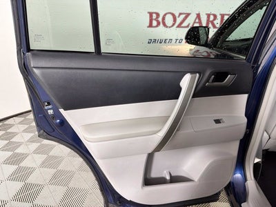 2013 Toyota Highlander SE