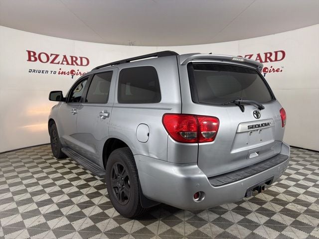 2016 Toyota Sequoia SR5 5.7L