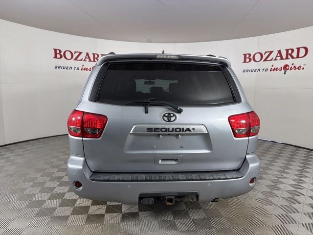 2016 Toyota Sequoia SR5 5.7L
