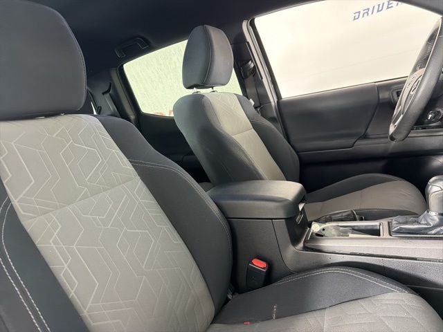 2021 Toyota Tacoma TRD Sport V6