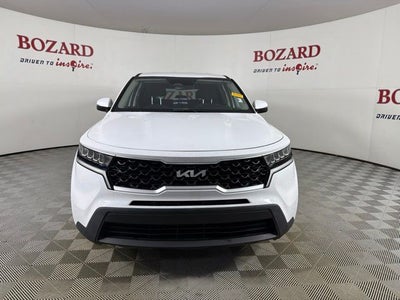 2022 Kia Sorento LX