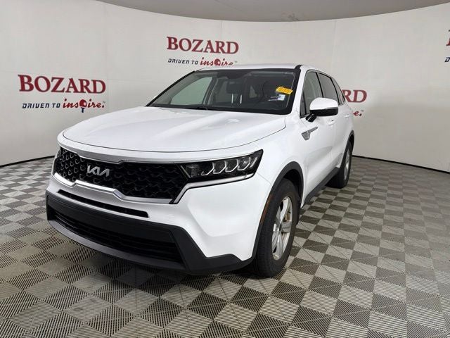 2022 Kia Sorento LX