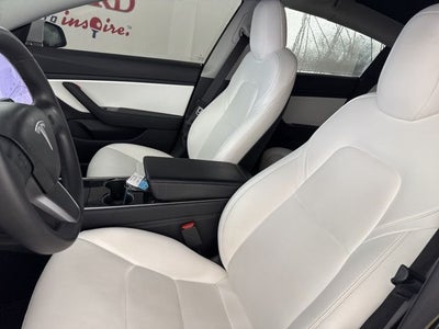 2019 Tesla Model 3 Performance