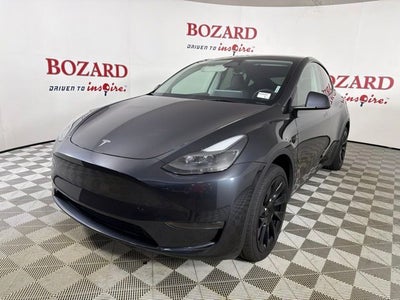 2024 Tesla Model Y Standard Range