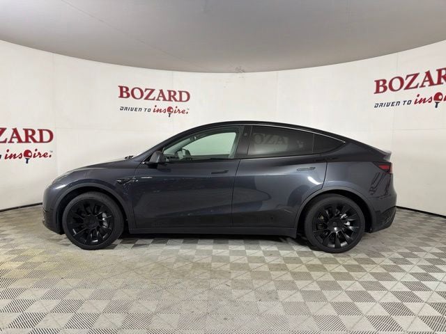 2024 Tesla Model Y Standard Range