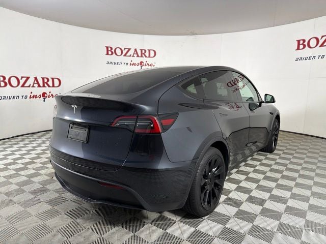 2024 Tesla Model Y Standard Range