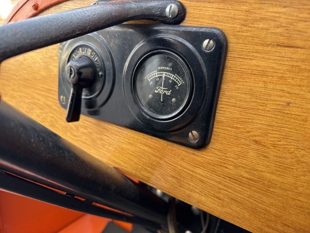 1922 Ford Model T truck