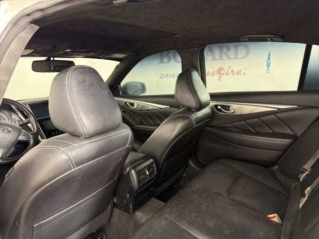 2015 INFINITI Q50 Premium