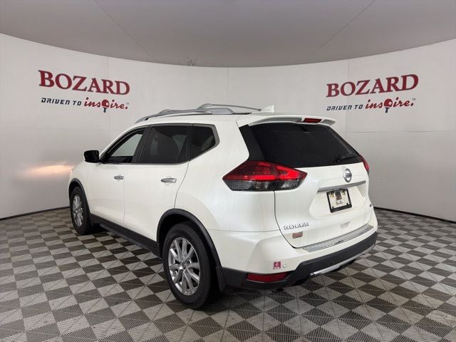 2020 Nissan Rogue SV