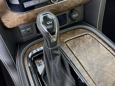 2021 INFINITI QX80 Premium Select