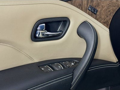 2021 INFINITI QX80 Premium Select