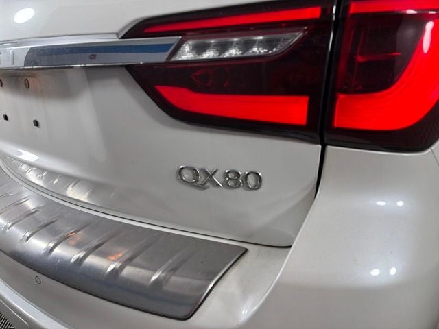2021 INFINITI QX80 LUXE