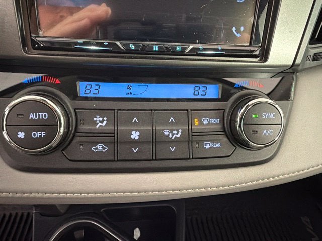 2017 Toyota RAV4 XLE