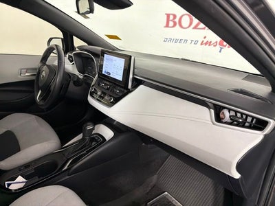 2024 Toyota Corolla Hatchback SE