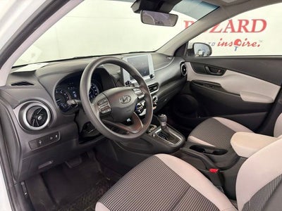 2023 Hyundai Kona SE