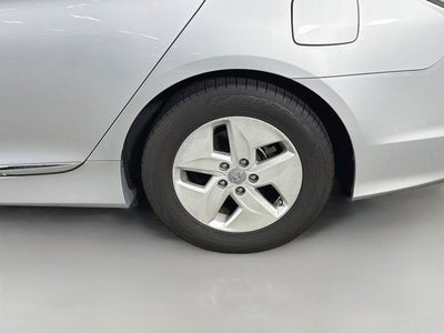 2012 Hyundai Sonata Hybrid Base