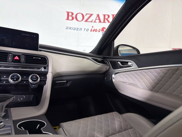 2023 Genesis G70 3.3T