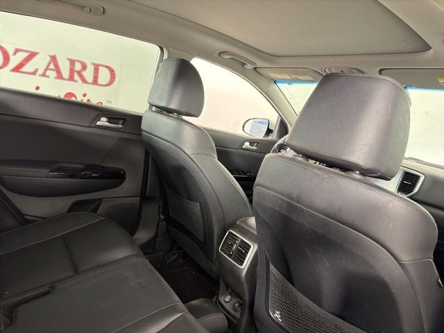 2022 Kia Sportage EX
