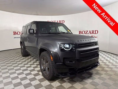 2023 Land Rover Defender 130 X-Dynamic SE