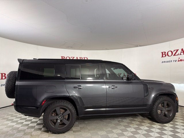 2023 Land Rover Defender 130 X-Dynamic SE