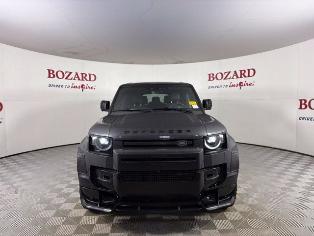 2023 Land Rover Defender 130 X-Dynamic SE