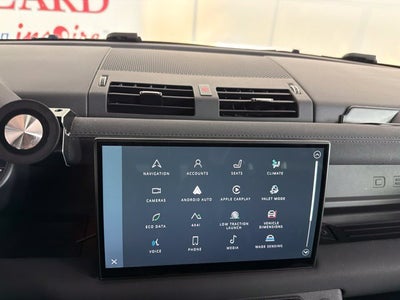 2023 Land Rover Defender 130 X-Dynamic SE