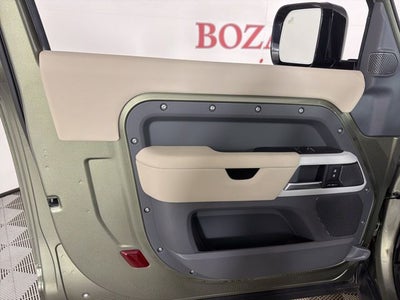 2024 Land Rover Defender 90 S