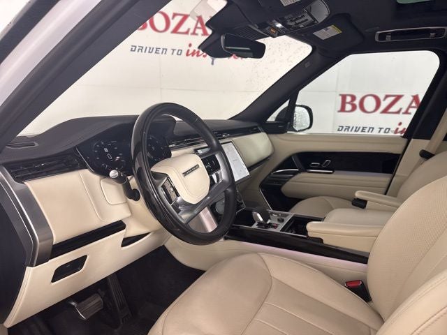 2023 Land Rover Range Rover SE
