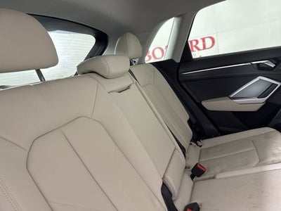 2022 Audi Q3 Premium quattro