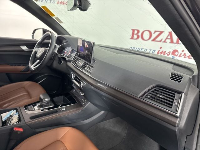 2022 Audi Q5 45 S line Premium quattro