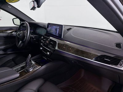 2021 BMW 5 Series 530i