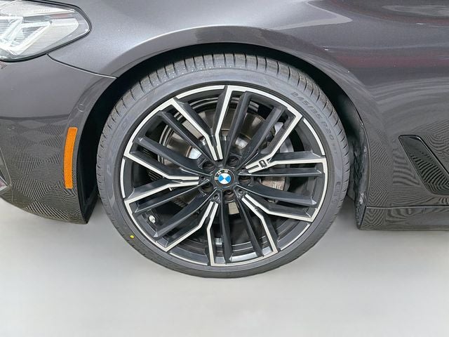 2021 BMW 5 Series 530i