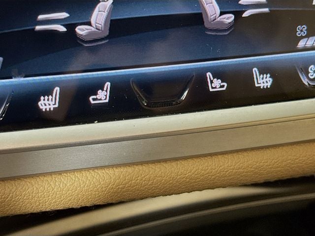 2022 BMW 7 Series 740i