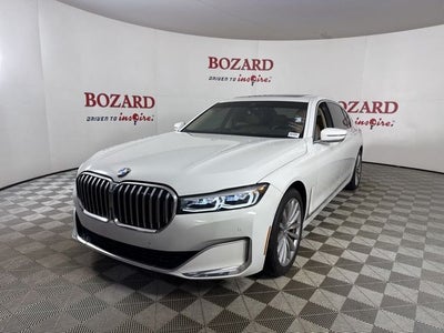 2022 BMW 7 Series 740i