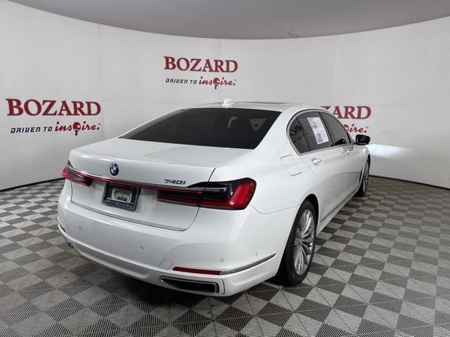 2022 BMW 7 Series 740i