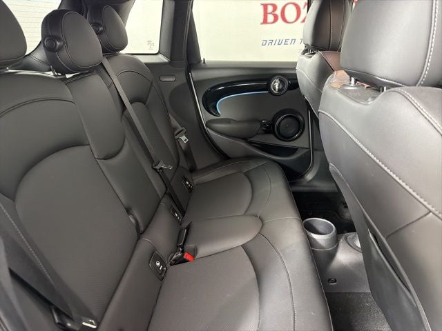 2022 MINI Cooper S Signature