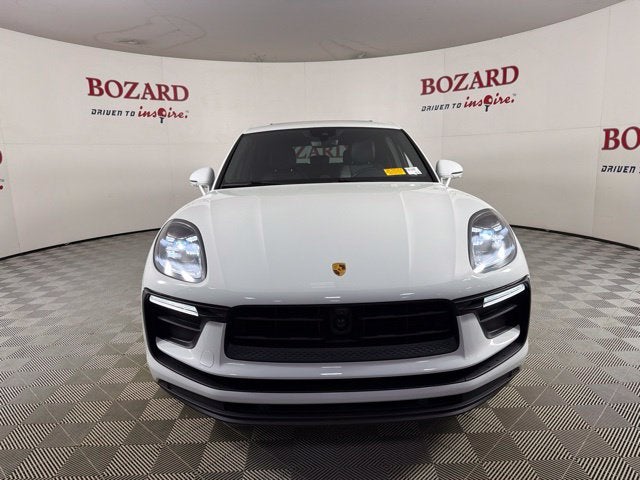2023 Porsche Macan T