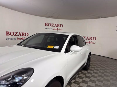2023 Porsche Macan T