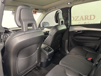 2018 Volvo XC90 T5 Momentum