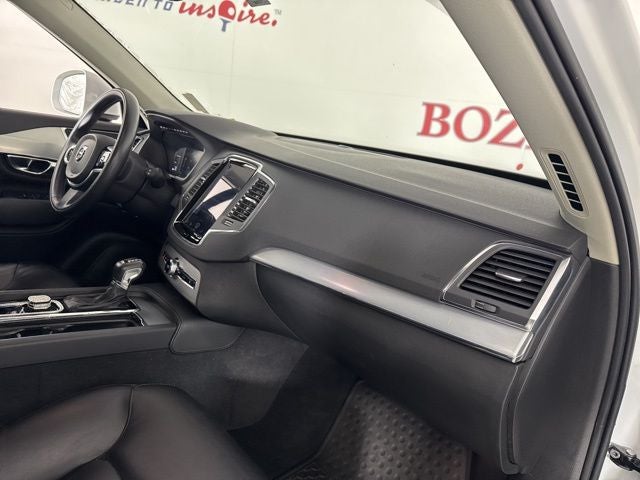 2018 Volvo XC90 T5 Momentum