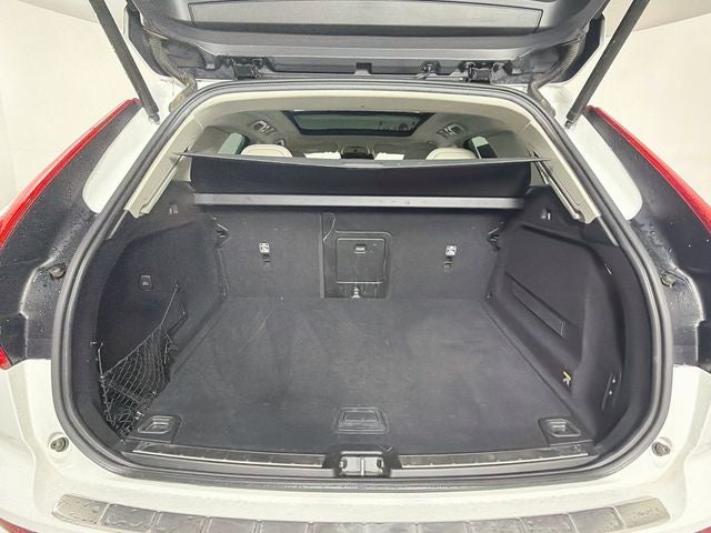 2018 Volvo XC60 T5 Momentum