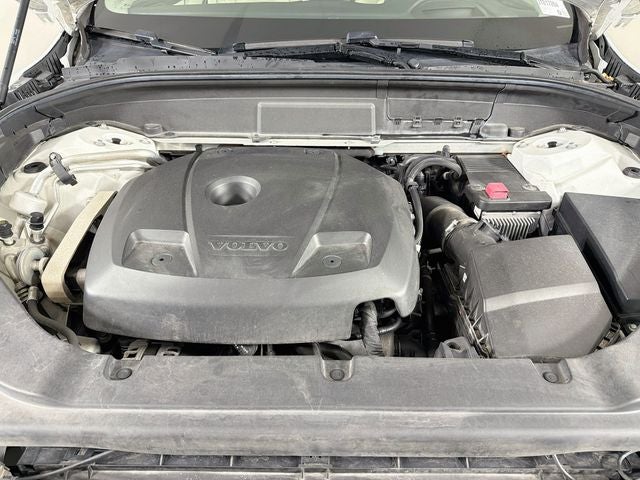2018 Volvo XC60 T5 Momentum