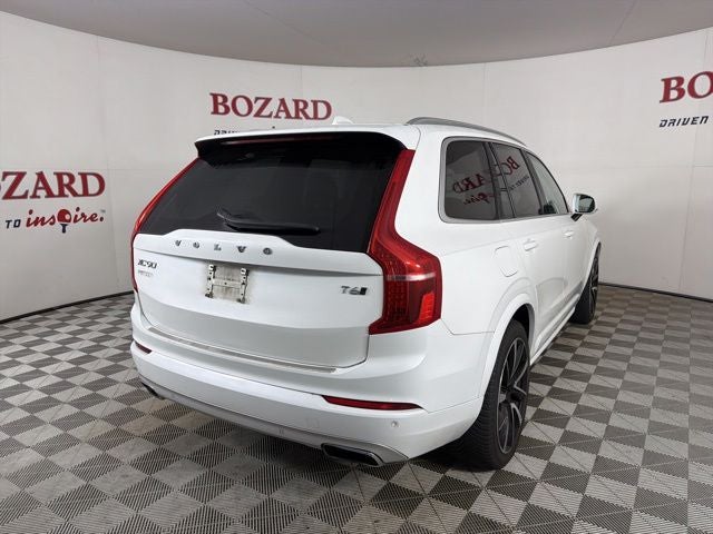 2020 Volvo XC90 T6 Momentum