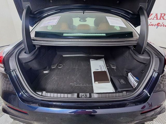 2023 Maserati Ghibli Modena Q4