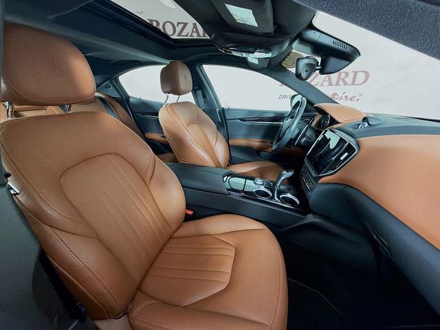 2023 Maserati Ghibli Modena Q4