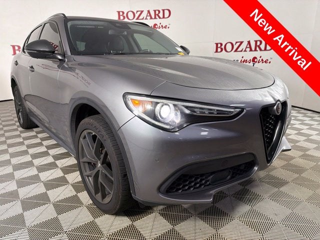 2020 Alfa Romeo Stelvio Base